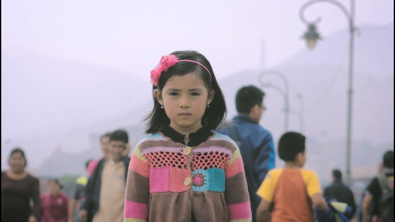 IRINUM - R-Evolución (Vídeo clip oficial)