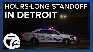 Barricaded gunman situation enters 10th hour
