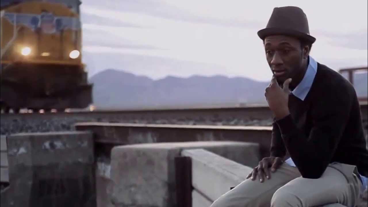 I need a freak i need. I love you i need you. Befree all i need is u. Yaeow - i need u. I need a freak i need.