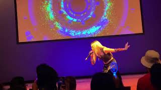 Alexa (& Bader AlShuaibi) Is It On 4K Fancam Houston 20221027 Alexa First Meet & Live Tour in U.S.