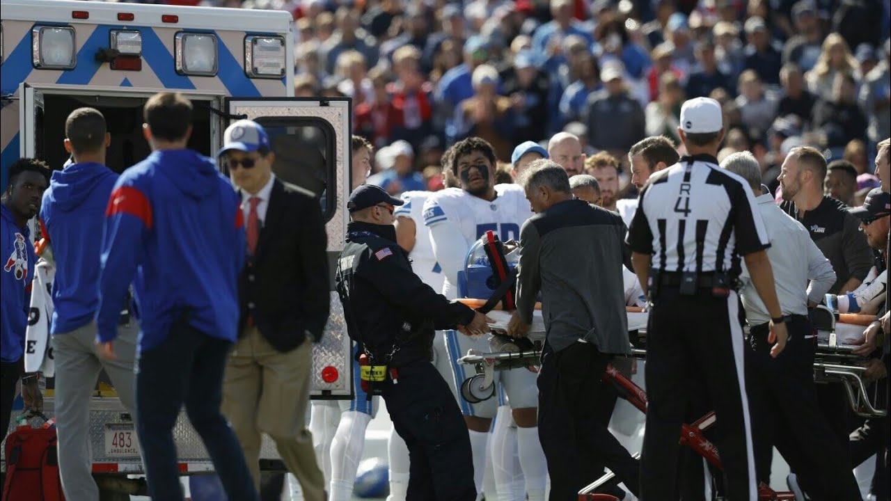 Lions' Saivion Smith exits game in ambulance vs. Patriots with neck ...