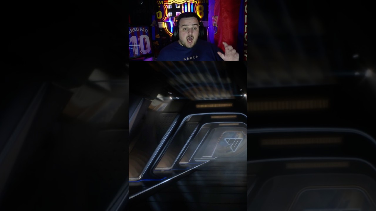 Мне выпал значок за 3 миллиона монет и ещё один игрок года!!! 💙