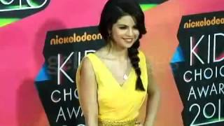 Selena Gomez - Nickelodeon Kids Choice Awards 2010
