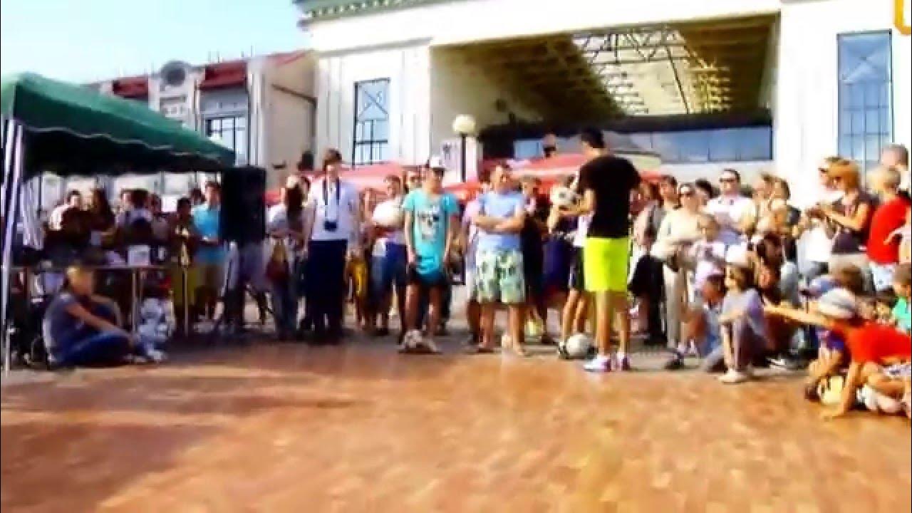 Футбольный фристайл Мьянма