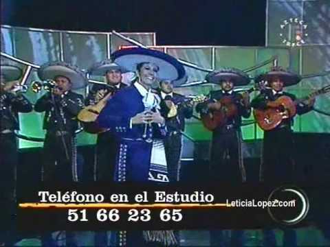 Leticia Lpez interpretando "Deja Que Salga La Luna".