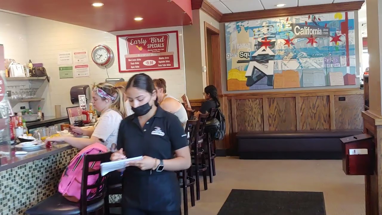 Cozy Corner 2294 North Milwaukee Ave 