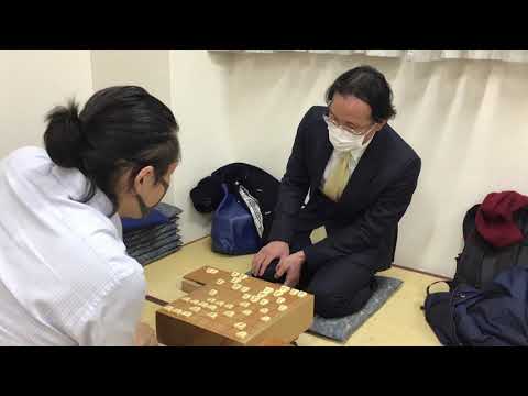 地球代表の感想戦「そうか…無理でしたかね」～深浦康市九段ー松尾歩八段（松尾八段の勝利）～【第79期将棋名人戦・順位戦Ｂ級1組】＝村瀬信也撮影
