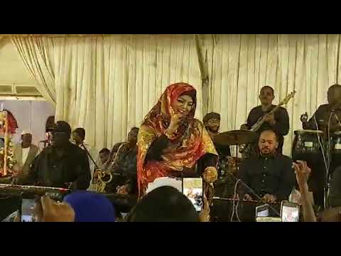 ندى القلعة يانسيبتي انا ليك بنية