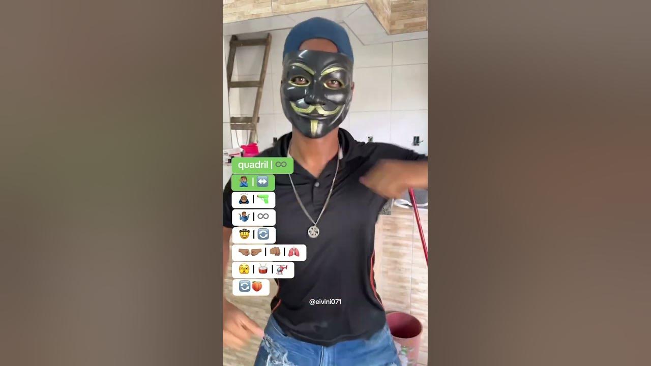 Tua Ex é uma Delícia 🤤 - Dancinha do TikTok #dance #shorts #tiktok #tutorial #emoji