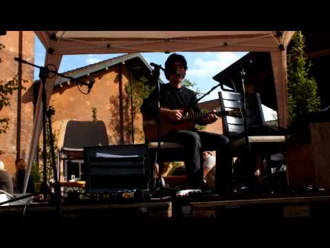 JOE CHIARIELLO I Shall Not Be Moved  [3° Raduno Nazionale Blues Made In Italy 13.10.2012]