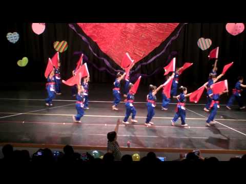晨光幼兒園-全校(104.07.17)第35屆才藝表演【柏樹 旗鼓飄揚】近10