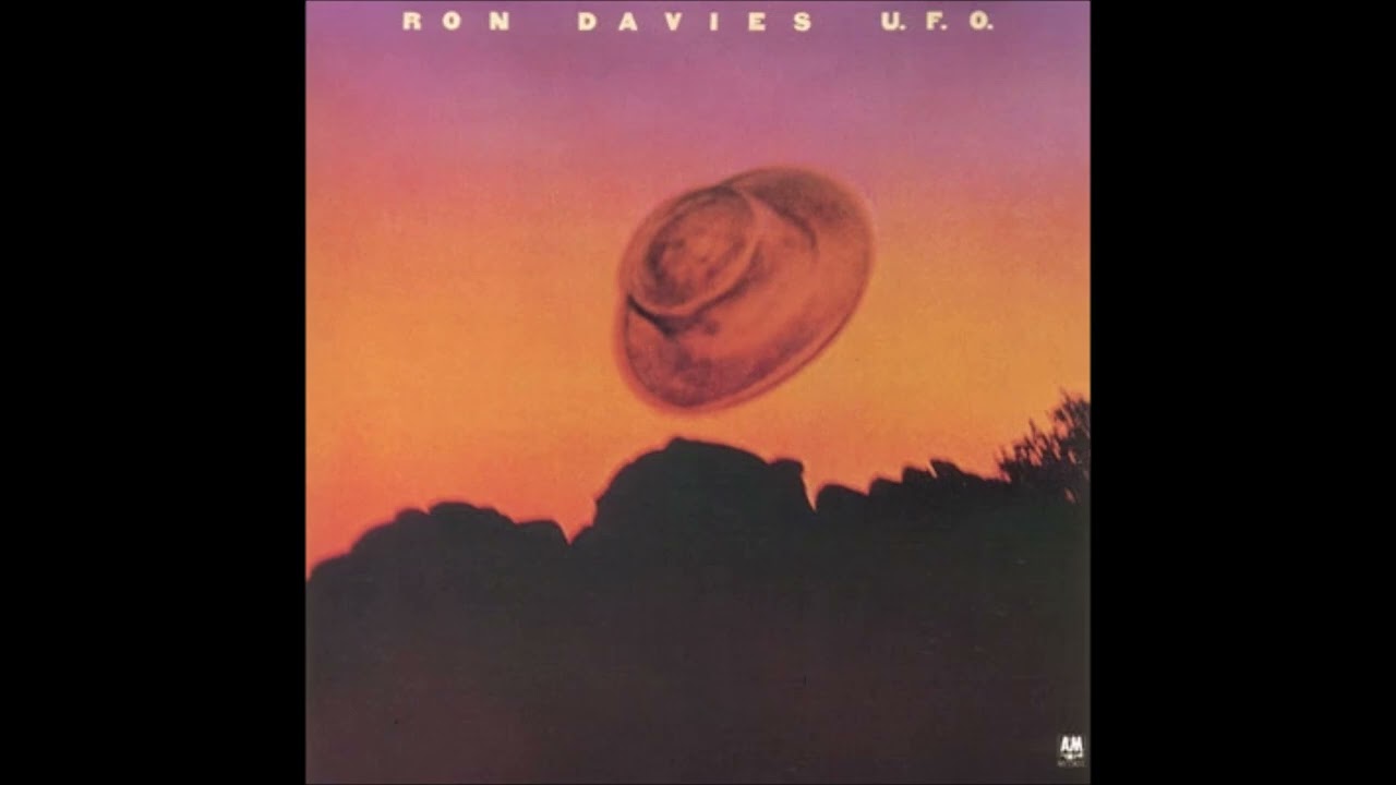 RON DAVIES-U. F. O.