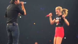 Video thumbnail of "Taylor Swift and Luke Bryan sing "I Don't Want This Night to End""