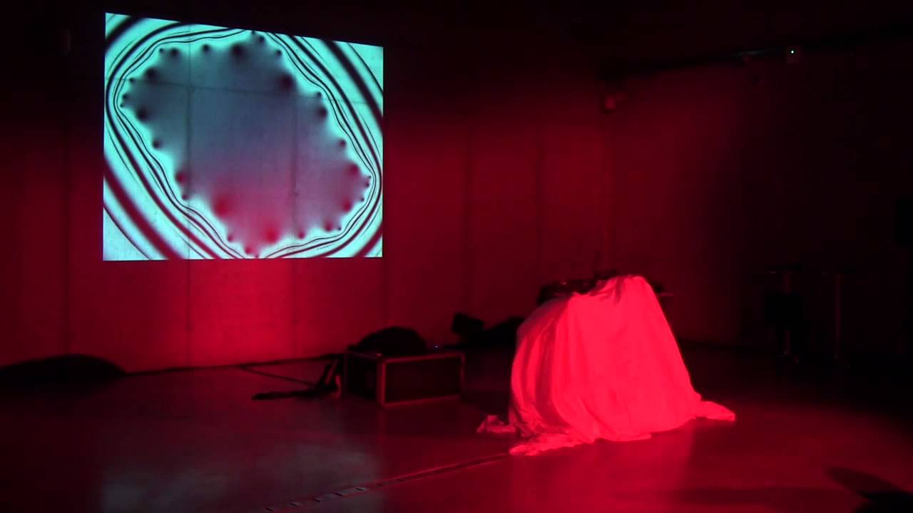 Olga Pek - Zuzana Husárová: Améba