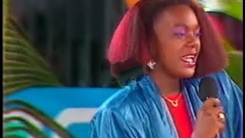 Lucia Reine - Soleil Kléré ( CLIP ORIGINAL ) 1987