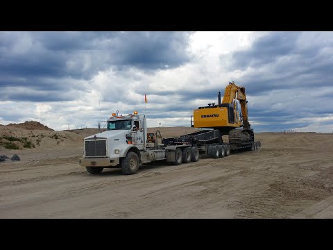 Heavy Equipment Haul on a Globe Lowboy thumbnail