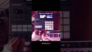 making a house beat in 1minute #housemusic #maschine #howtomake