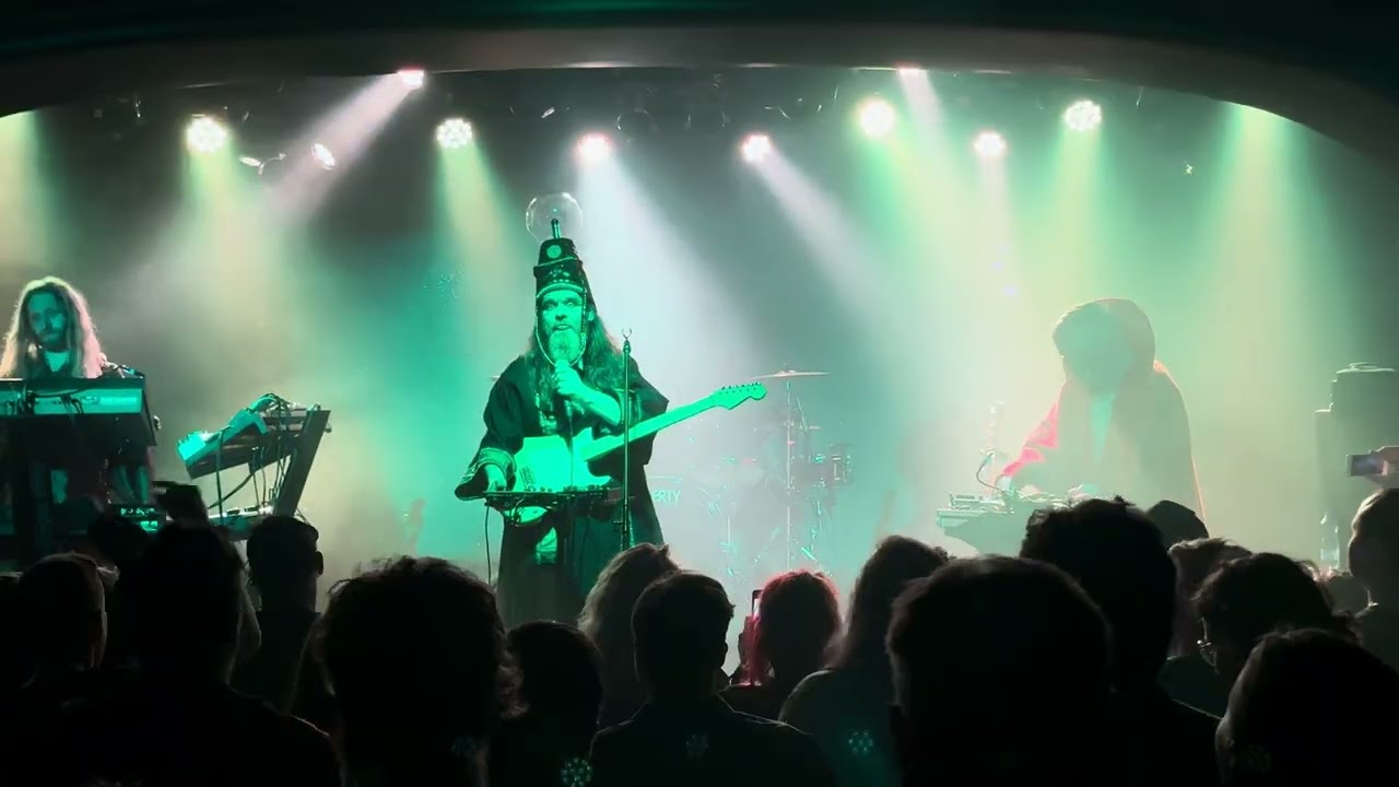 Henge. Live Pilsen 2023