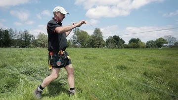 How To: Install Insulated Line Post Droppers | Gallagher