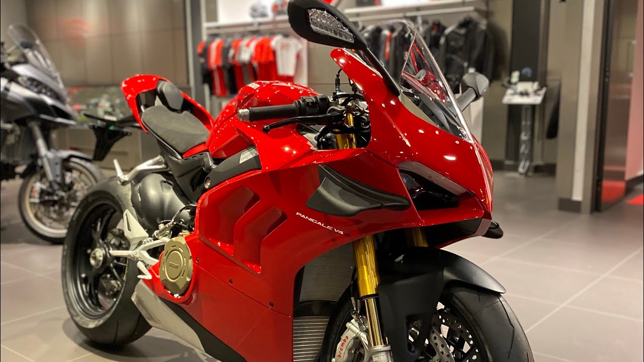 FUI NA LOJA DA DUCATI, VOU COMPRAR UMA V4S??