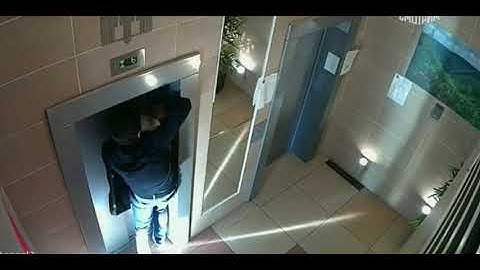 Elevator accident caught on tape 2021