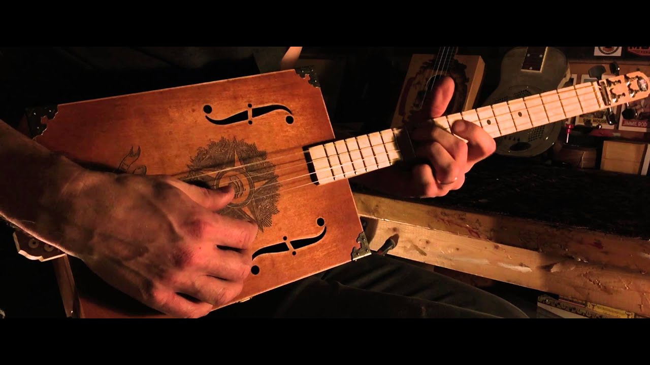 Daddy Mojo Artisan Model Demo