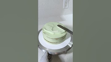 Avoid These Whipped Cream Mistakes | Perfectly Decorate Cake With Fresh Cream 🍰