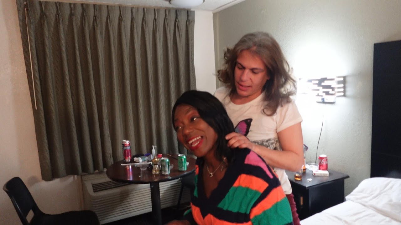 Уличное интервью, Пенелопа, КД и добрый пастор