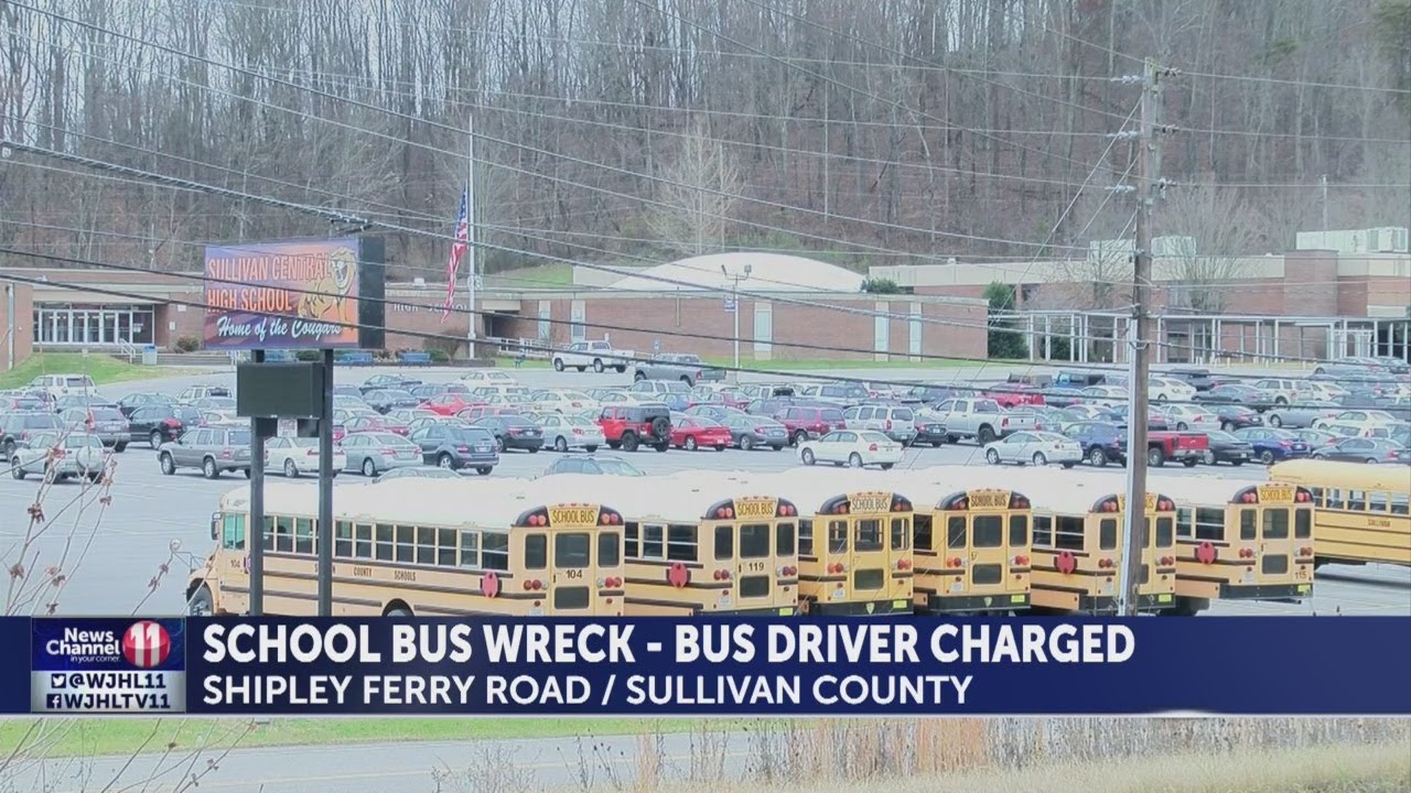 School bus driver faces charges after crash in front of Sullivan Central High
