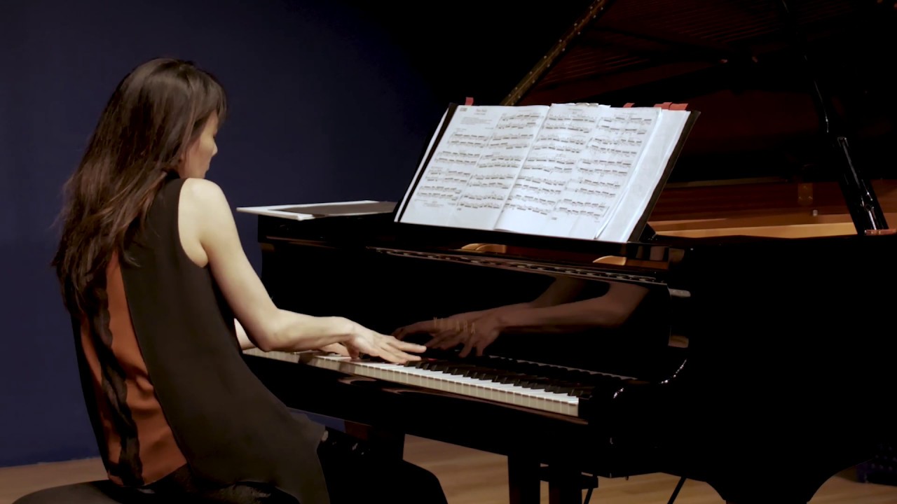 Ruth Crawford Seeger - "Study in Mixed Accents" (1930) performed by Jenny Lin