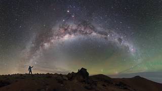 Hubble & Gaia Telescopes Weigh the Milky Way