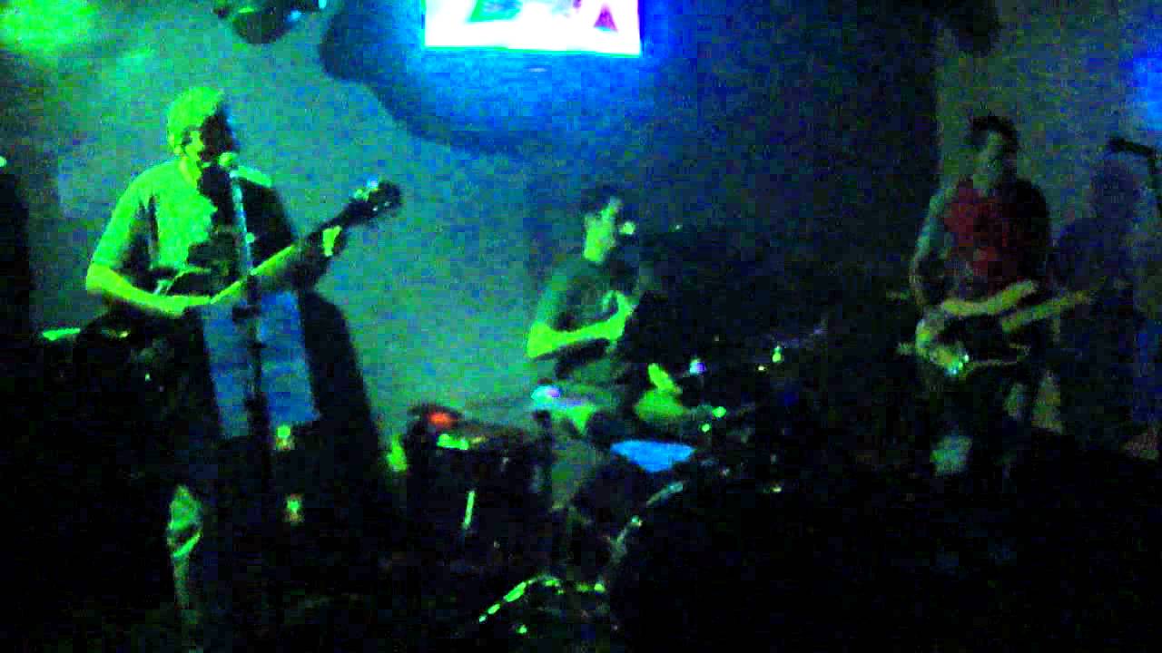 Obejrzyj Justino - Just Like Honey (Jesus & Mary Chain cover) w YouTube Obejrzyj Justino - Just Like Honey (Jesus & Mary Chain cover) w YouTube