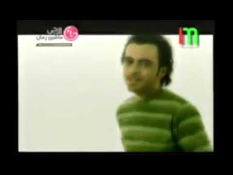 محمد زارع رو درو دیوار این شهر