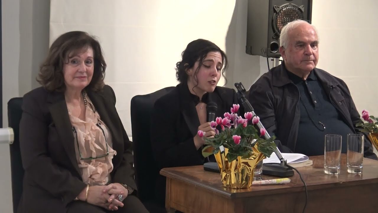 Παρουσίαση του βιβλίου της Μαργαρίτας Σταυροπούλου ¨Ο ΜΥΘΟΣ ΤΗΣ ΧΙΜΑΙΡΑΣ¨