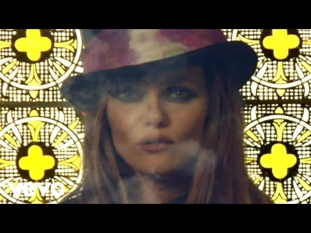 Vanessa Paradis - Il y a