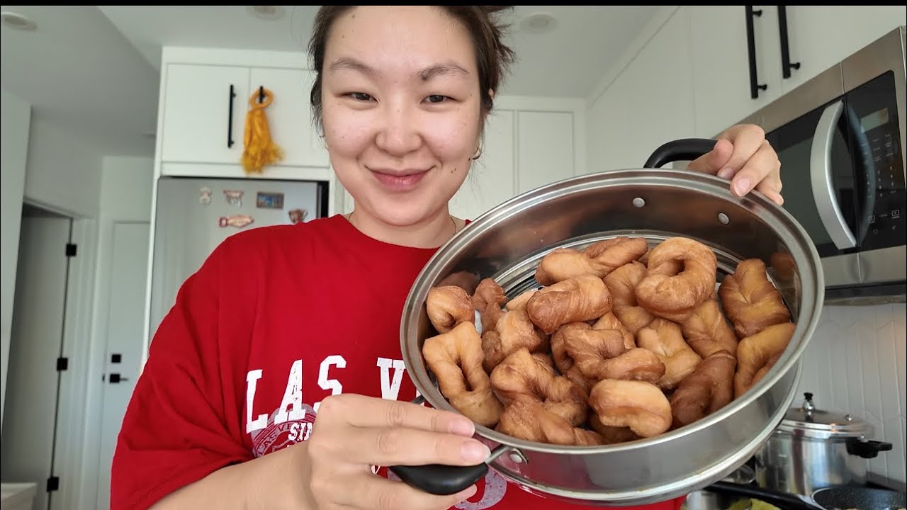 БООРЦОГ ХИЙЖ ИДЭЭРЭЙ 