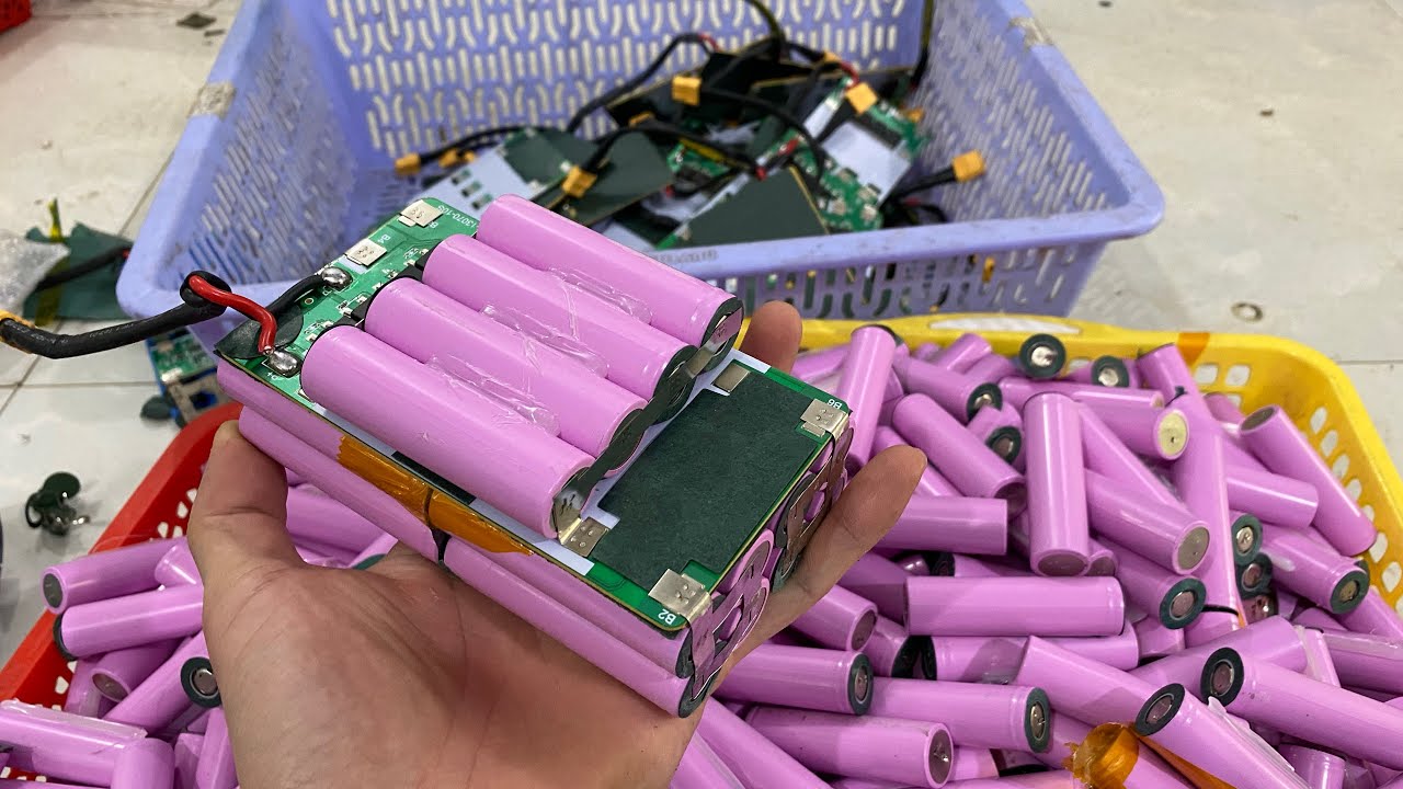 Chưa dùng đã hỏng| tại sao pin xe điện cân bằng china làm sẵn rẻ và nhanh hỏng vậy?