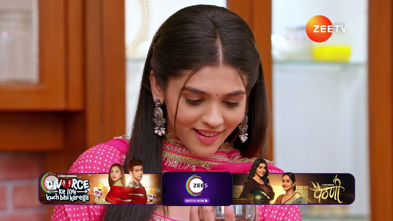 Kumkum Bhagya | Does seeing Prarthana and Raunak together make Smita angry?