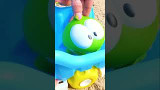 Om Nom&#39;la Oyun Bitti! Şimdi Toplama Zamanı!