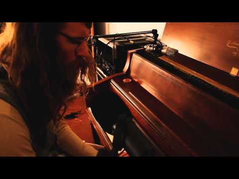 Maps and Atlases - Solid Ground (Live at Electraplay)