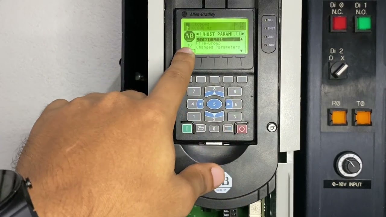 Powerflex 755TS Ajuste de velocidad mediante potenciómetro externo