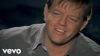 Watch Pat Green Dixie Lullaby video