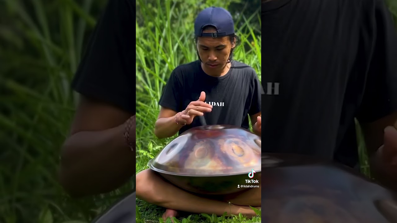 We don’t speak to tell our story, we play💚😜#handpan #minihandpan #yogamusic #hangdrum #klankschaal