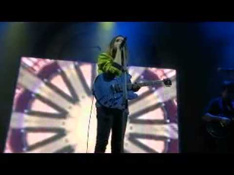 Mark Ronson ft Kevin Parker - Summer Breaking (Live Metro City, Perth Australia 22 July 2015)