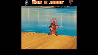 O Jerry Jogou O Tom Na Água
