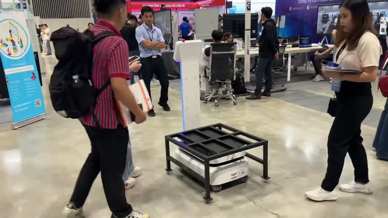 Elevating Efficiency: Lifting Robot Showcased at Asia Smart City Expo