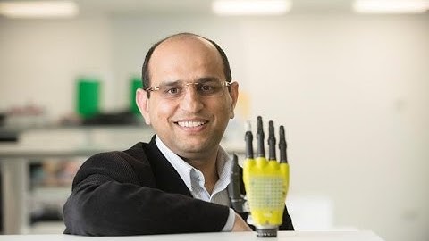 Scientists use graphene to power 