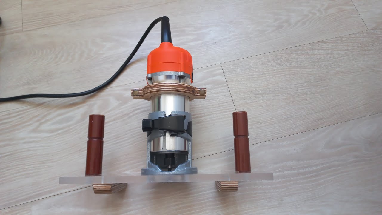 Фрезер Спец МФУ-800. Микроподстройка вылета фрезы. Приспособление для выравнивания по толщине.