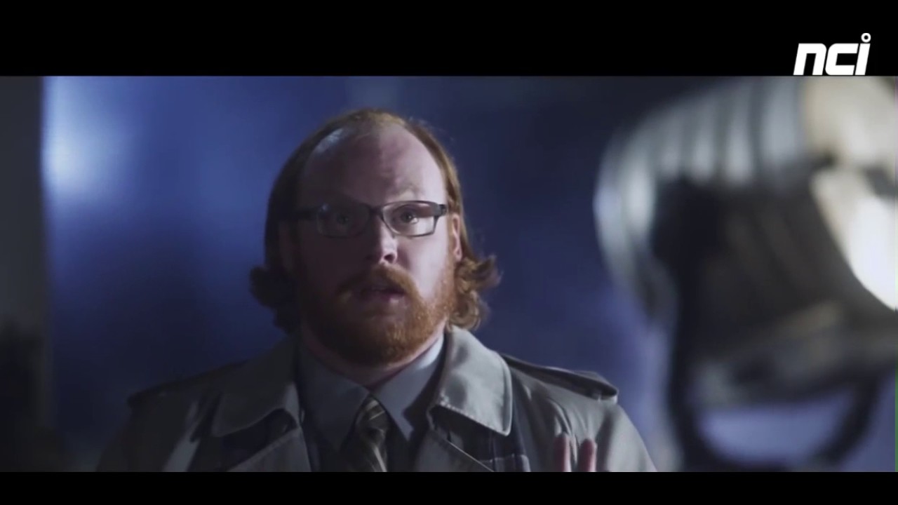 Kingtäz - Parodie Batman VS Superman