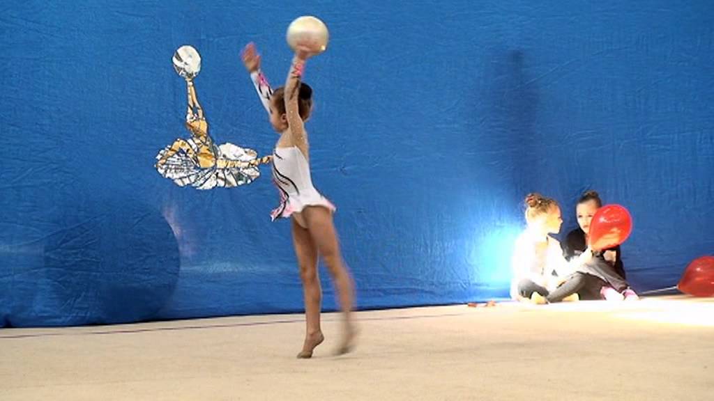 Степанова Анастасия, 2006 г.р., мяч - YouTube